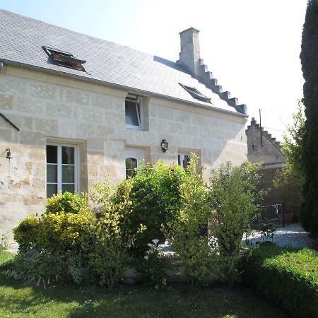 La Maison Des Chiens Rouges Berneuil-sur-Aisne Kültér fotó